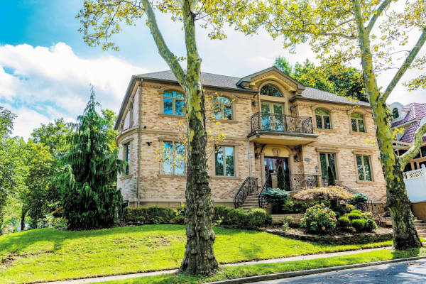 ALURON ACS W – RENOWACYJNE WPINKI NA RYNKI EKSPORTOWE